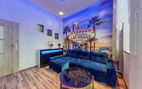 Apartament LAS VEGAS DE LUX-Deptak Dworcowa